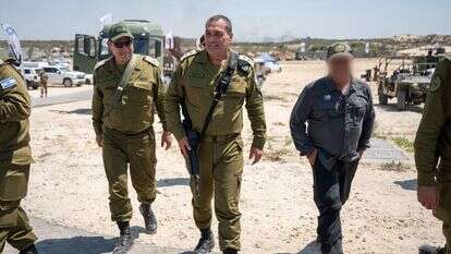 הרמטכ"ל בסיור בזרוע היבשה | דובר צה"ל