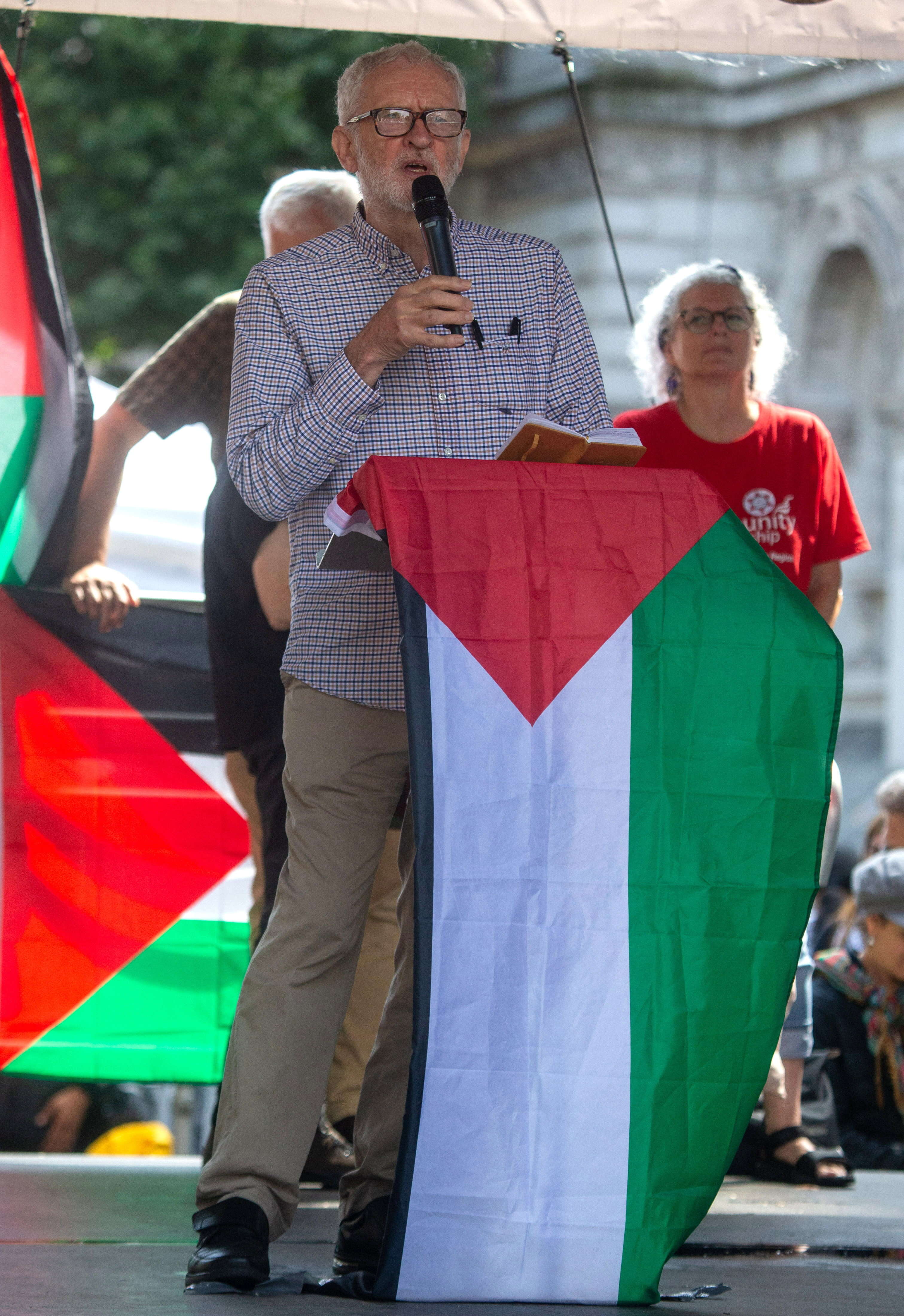 ג'רמי קורבין ב"צעדה הלאומית למען פלסטין" בלונדון, 19 ביולי 2025 | EPA ג'רמי קורבין ב"צעדה הלאומית למען פלסטין" בלונדון, 19 ביולי 2025 | EPA