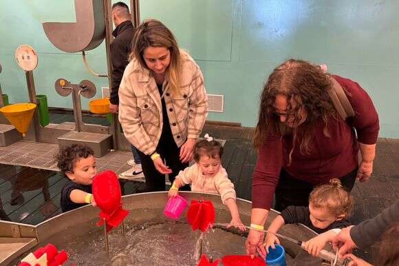 צ'ק אין אאוט | מדעטק חיפה צ'ק אין אאוט | מדעטק חיפה