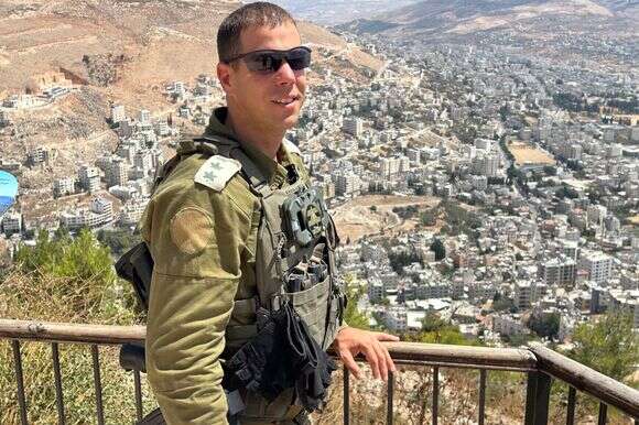 הרבה יותר מכיסוח דשא. אל"מ אריאל גונן בתצפית לשכם, השבוע | חגי סגל