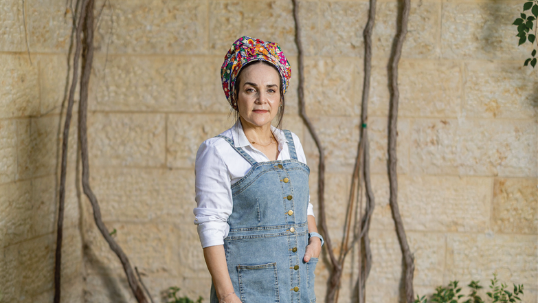 אהבה מעבר לפציעה | נעמה שטרן