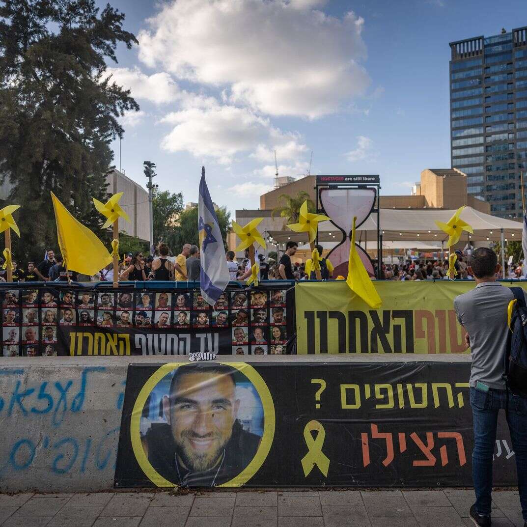 השביתה להחזרת החטופים | אבשלום ששוני, פלאש 90 השביתה להחזרת החטופים | אבשלום ששוני, פלאש 90