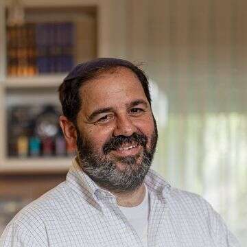 חינוך בגובה העיניים | נעמה שטרן