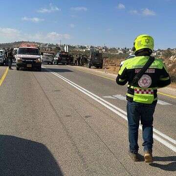 טיפול ברועה הצאן שנפצע ליד חוות גל יוסף | תיעוד מבצעי מד"א