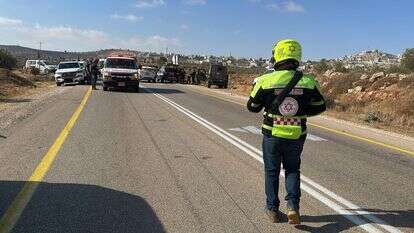 טיפול ברועה הצאן שנפצע ליד חוות גל יוסף | תיעוד מבצעי מד"א