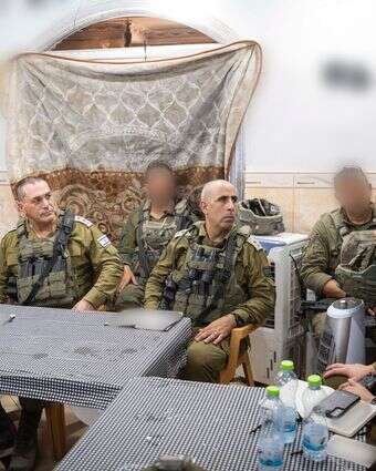 לא עודכנו על המארבים. הרמטכ"ל עם לוחמי צה"ל, לאחר התקרית | דובר צה"ל