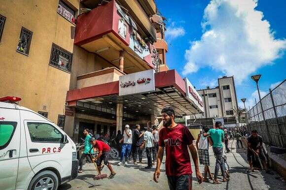 בית חולים נאצר בחאן יונס אחרי תקיפת צה"ל | עאבד ראחים חאטיב, פלאש 90