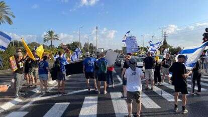 יום השיבוש: צומת העוגן, עמק חפר | גלי ספיבק