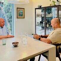ראש הממשלה לשעבר נפתלי בנט ויו"ר ישראל ביתנו ח"כ אביגדור ליברמן, היום | ללא קרדיט ראש הממשלה לשעבר נפתלי בנט ויו"ר ישראל ביתנו ח"כ אביגדור ליברמן, היום | ללא קרדיט
