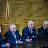 בעיה של חוסר אמון. ראשי מפלגות
האופוזיציה | יונתן זינדל - פלאש 90