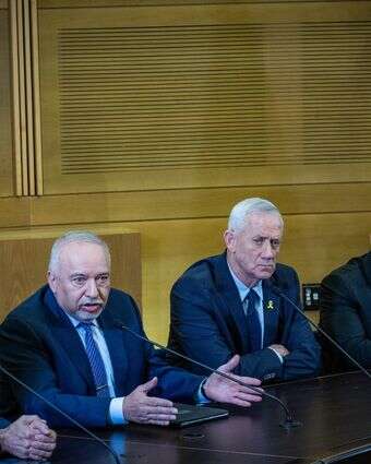בעיה של חוסר אמון. ראשי מפלגות
האופוזיציה | יונתן זינדל - פלאש 90