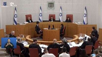 החלטות מטרידות במיוחד. הדיון בבג"ץ הרוגלות בחודש יוני | הרשות השופטת