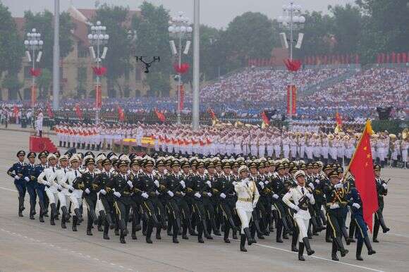 לא מצטרפים להסכם. חיילי צבא סין בוויטנאם, 2 בספטמבר 2025 | EPA/Vincent Thian