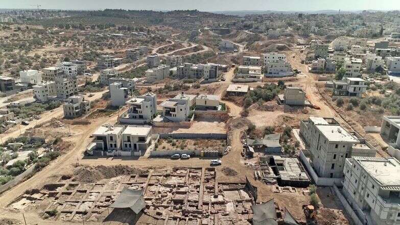 חפירת רשות העתיקות בכפר קאסם | אמיל אלג'ם, רשות העתיקות חפירת רשות העתיקות בכפר קאסם | אמיל אלג'ם, רשות העתיקות
