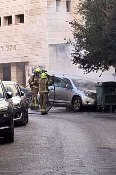 הצתת הרכב ברחוב חרל"פ | שלום הולנדר הצתת הרכב ברחוב חרל"פ | שלום הולנדר