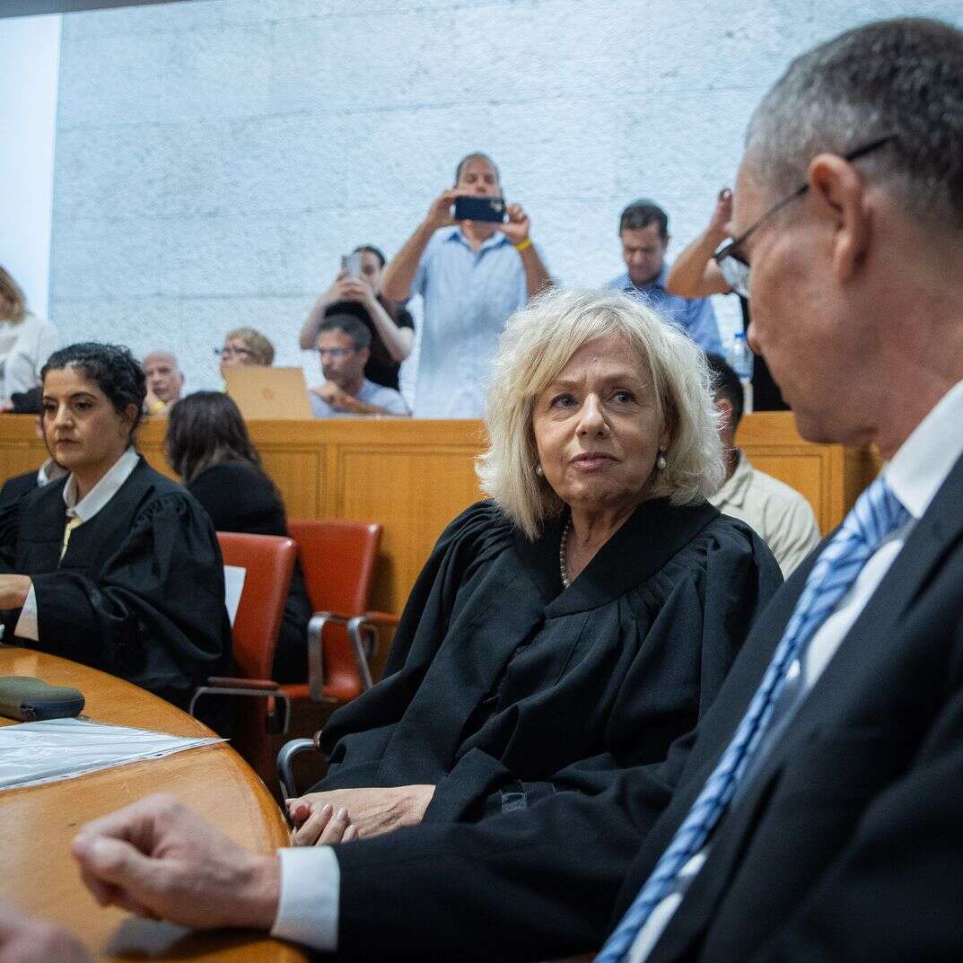 השר יריב לוין והיועמ"שית גלי בהרב־מיארה בבית המשפט העליון | אורן בן חקון - פלאש 90