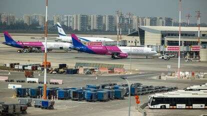 מטוסים של חברת WIZZ AIR בנתב"ג | יוסי אלוני - פלאש 90