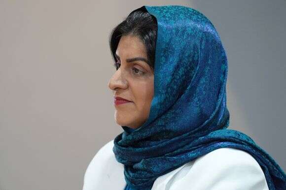 שבאנה מחמוד, שרת הפנים המוסלמית הראשונה של בריטניה | AP