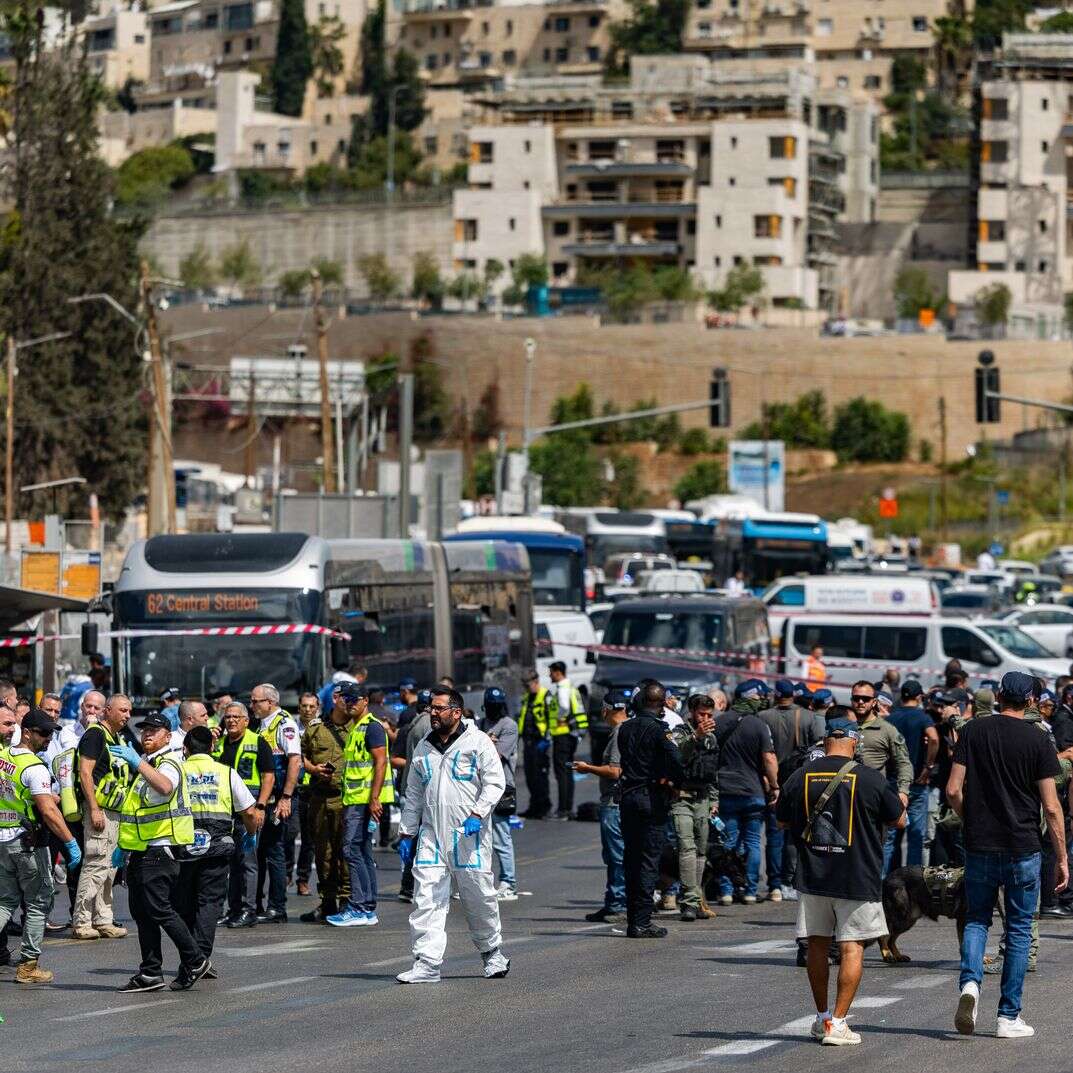 זירת הפיגוע בצומת רמות | חיים גולדברג, פלאש 90 זירת הפיגוע בצומת רמות | חיים גולדברג, פלאש 90