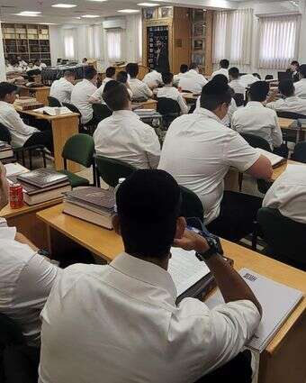 בית המדרש בישיבת ההסדר החרדית "דרך חיים" בגן יבנה. אילוסטרציה | ללא קרדיט בית המדרש בישיבת ההסדר החרדית "דרך חיים" בגן יבנה. אילוסטרציה | ללא קרדיט