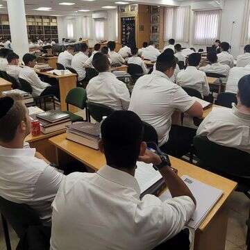 בית המדרש בישיבת ההסדר החרדית "דרך חיים" בגן יבנה | ללא קרדיט