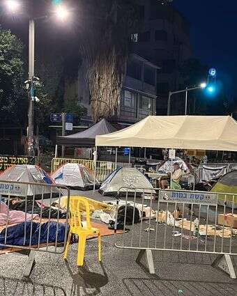 אוהלי מוחים שנותרו על צומת מטולה לאורך כל יום שלישי | ללא קרדיט