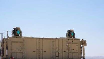 מערכת הלייזר החדשה - "אור איתן" | אגף דוברות וקשרי ציבור במשרד הביטחון