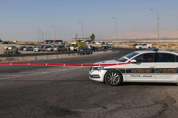 זירת הפיגוע בכניסה למעבר אלנבי, היום | AFP