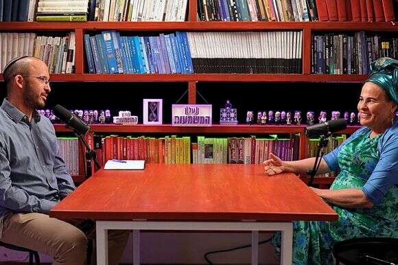 ד"ר חנה קטן עם תמיר דורטל בפודקאסט "על המשמעות" | ללא