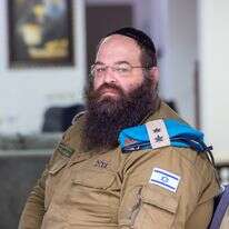 אביגדור דיקשטיין | יוסי אלוני אביגדור דיקשטיין | יוסי אלוני
