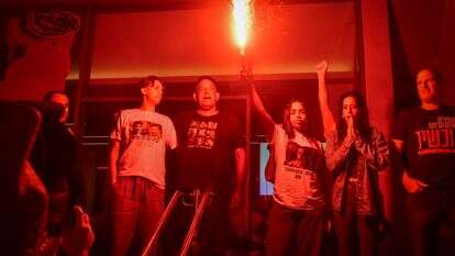 משפחות חטופים חוגגות בכיכר החטופים בת"א הלילה | אבשלום ששוני/פלאש 90