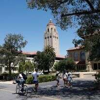 מדעי הרוח הופכים לתחום אנרכיסטי. אוניברסיט סטנפורד | אי.פי.איי