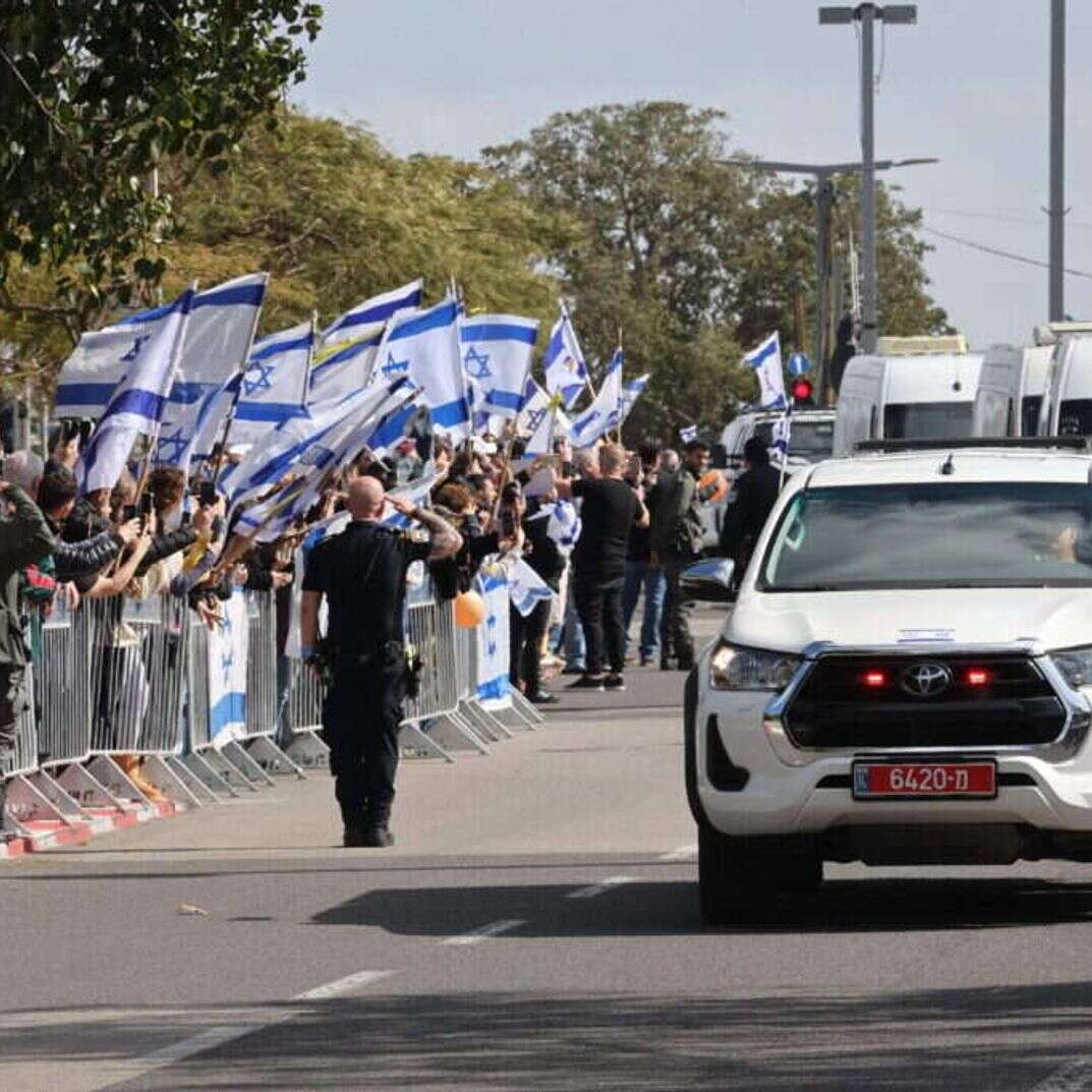 שיירת הבאת ארונות חללים | AFP שיירת הבאת ארונות חללים | AFP