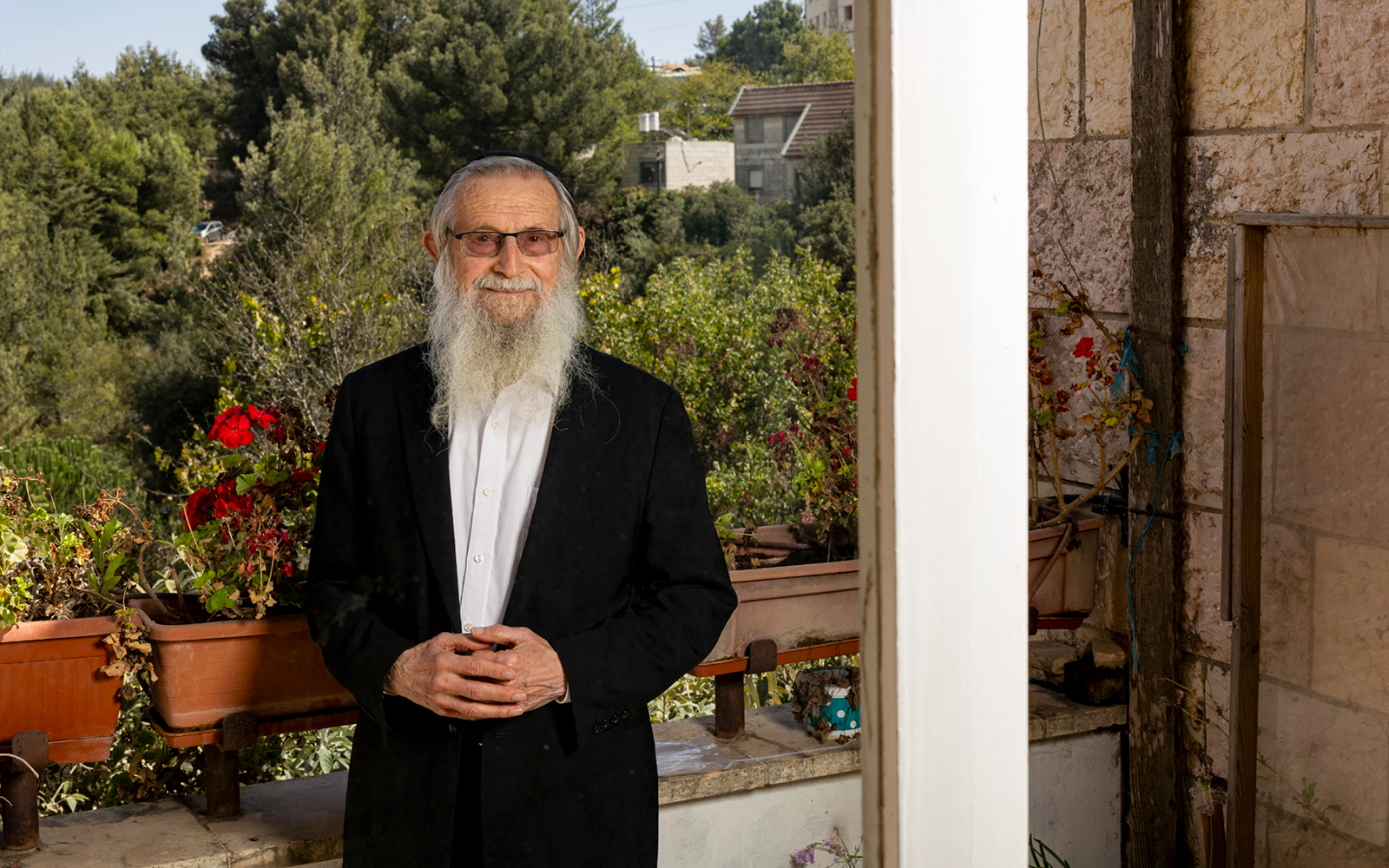 מלמד זכות | נעמה שטרן