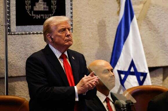 נשיא ארה"ב דונלד טראמפ נואם בכנסת | איי.אף.פי נשיא ארה"ב דונלד טראמפ נואם בכנסת | איי.אף.פי