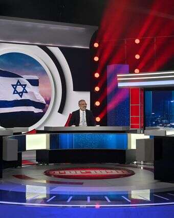 אולפן הפטריוטים, ערוץ 14 | אפרת אשל אולפן הפטריוטים, ערוץ 14 | אפרת אשל