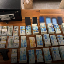 הממצאים שנמצאו בדירה | משטרת ישראל הממצאים שנמצאו בדירה | משטרת ישראל