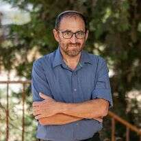 שפת גוף דף הבית | נעמה שטרן שפת גוף דף הבית | נעמה שטרן