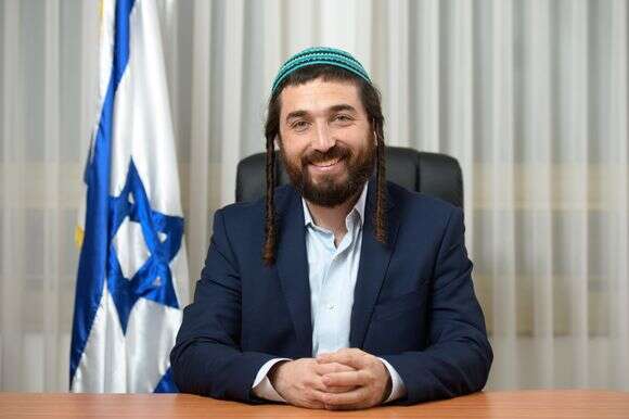"ההתייחסות צריכה להשתנות: מפלילית לביטחונית". ח"כ צבי סוכות | שריה דיאמנט "ההתייחסות צריכה להשתנות: מפלילית לביטחונית". ח"כ צבי סוכות | שריה דיאמנט