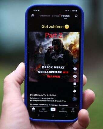 עמוד הטיקטוק של הראפר הגרמני E.Mar | AFP