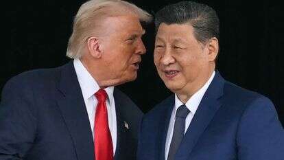 פגישת טראמפ ושי ג'ינפינג | ANDREW CABALLERO-REYNOLDS / AFP