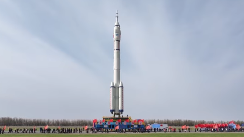 משימת שנג'ואו-21 שתיקח 3 אסטרונאוטים סינים לתחנת החלל הסינית | צילום מסך מיוטיוב משימת שנג'ואו-21 שתיקח 3 אסטרונאוטים סינים לתחנת החלל הסינית | צילום מסך מיוטיוב