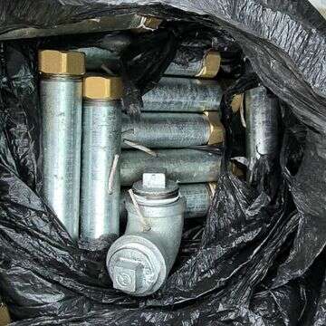 המטענים שנתפסו הלילה | משטרת ישראל המטענים שנתפסו הלילה | משטרת ישראל