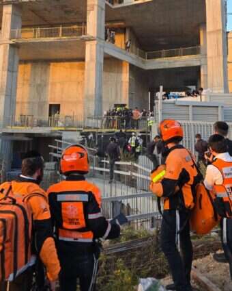 זירת נפילת הנער בעצרת | דוברות איחוד הצלה זירת נפילת הנער בעצרת | דוברות איחוד הצלה