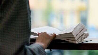 קריאת ספר | שאטרסטוק קריאת ספר | שאטרסטוק