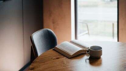 קריאת ספר | שאטרסטוק קריאת ספר | שאטרסטוק