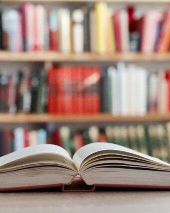 ספר | שאטרסטוק ספר | שאטרסטוק