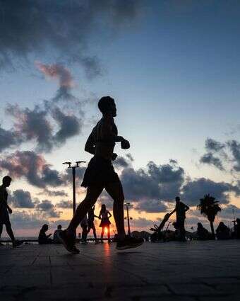 טיילת ת"א | חיים גולדברג, פלאש 90