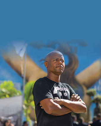 מולוגטה לא היסס לרגע | לירון מולדובן מולוגטה לא היסס לרגע | לירון מולדובן