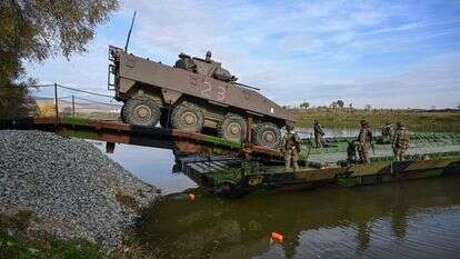 תרגיל "סתיו דאצ'יאני", של כוחות נאט"ו שנערך ברומניה | Daniel MIHAILESCU / AFP תרגיל "סתיו דאצ'יאני", של כוחות נאט"ו שנערך ברומניה | Daniel MIHAILESCU / AFP